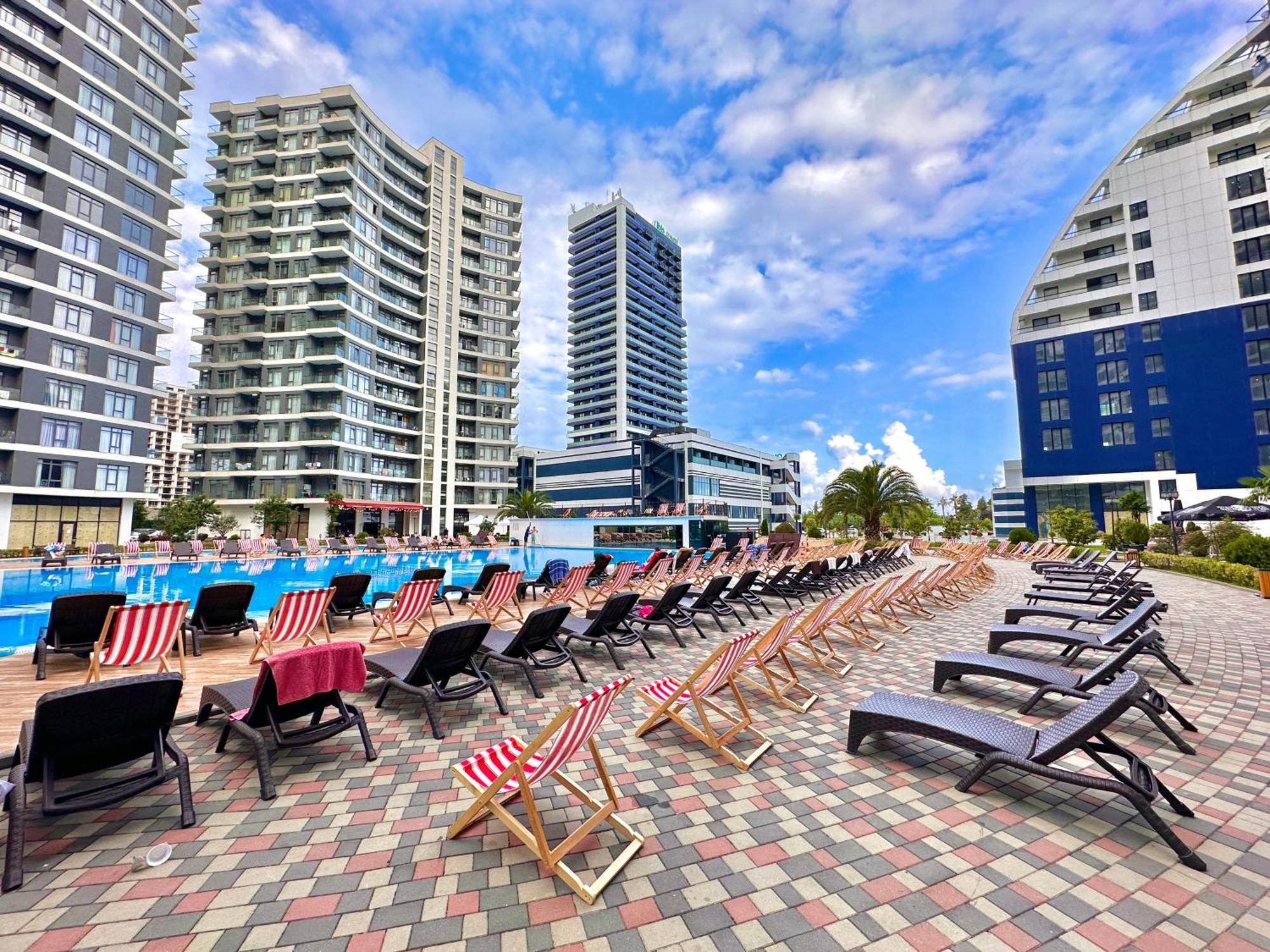 Batumi Boulevard Resort Exterior foto