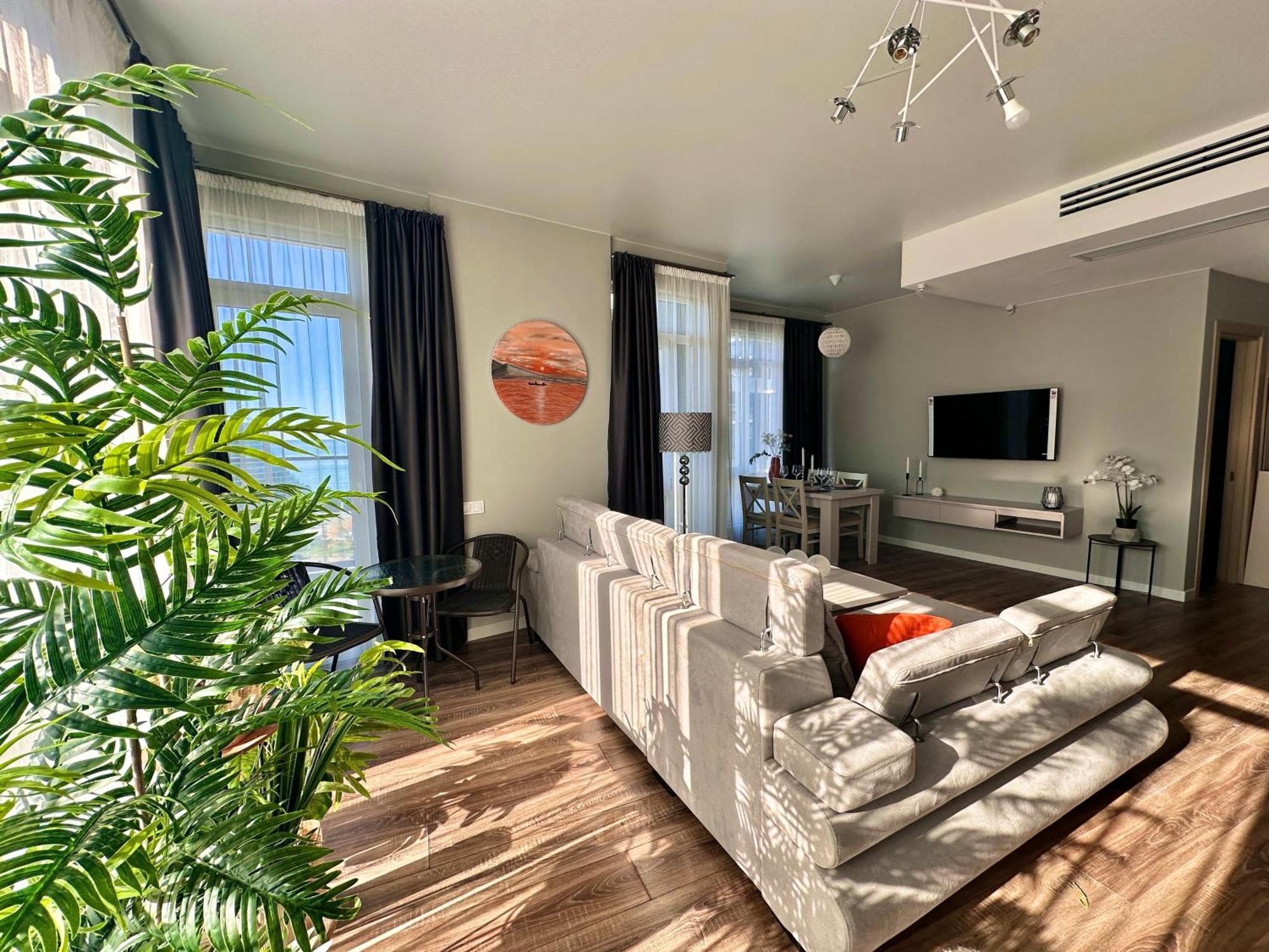 Batumi Boulevard Resort Habitación foto